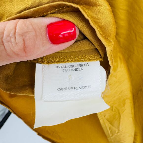 Y2K BCBGMaxAzria Silk Stretch Fitted Tee Mustard Yellow Jersey Top Size XXS - Picture 7 of 8